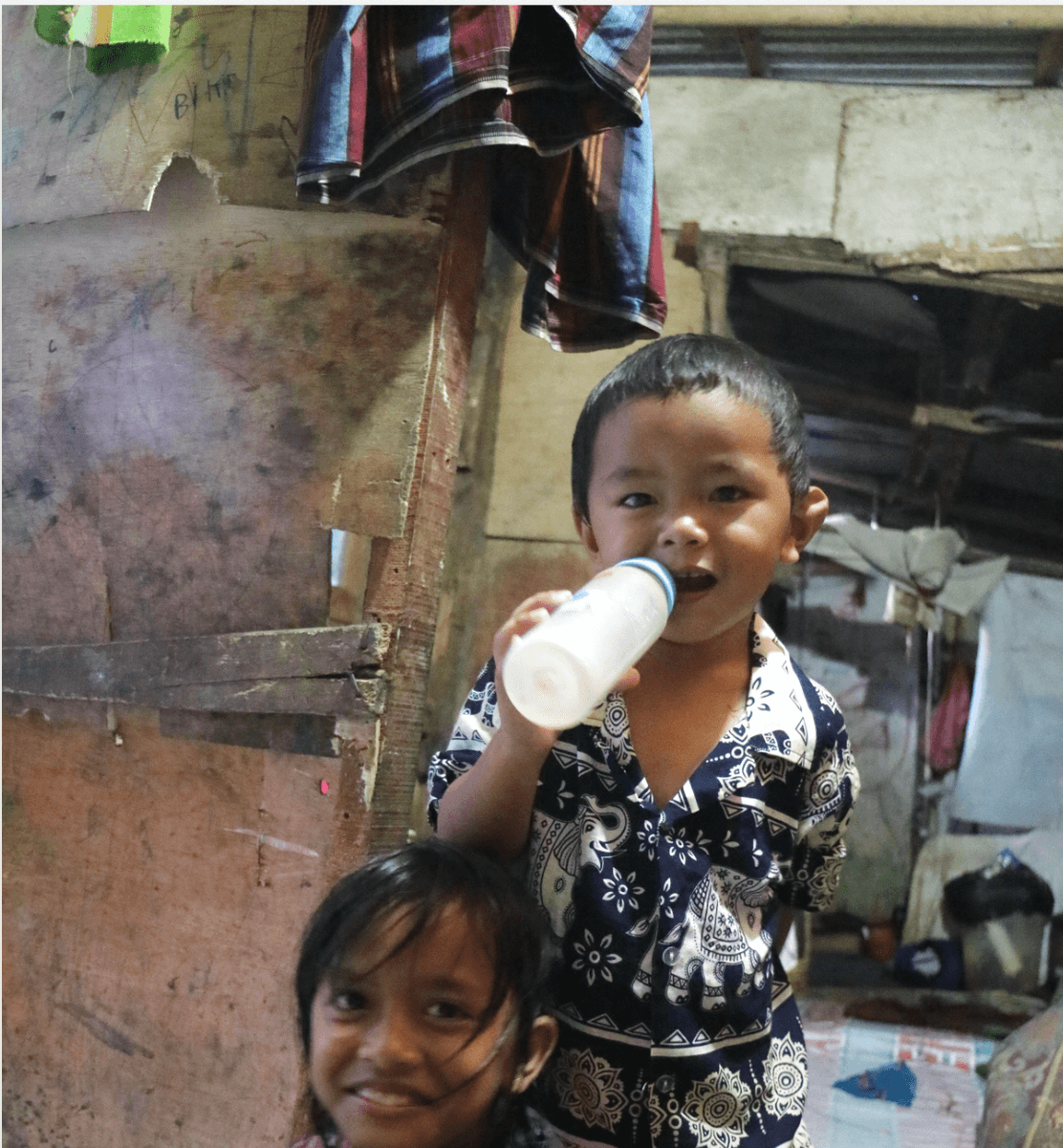 A child at home in Karang Pola